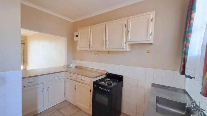 To Let 2 Bedroom Property for Rent in Amanzimtoti KwaZulu-Natal