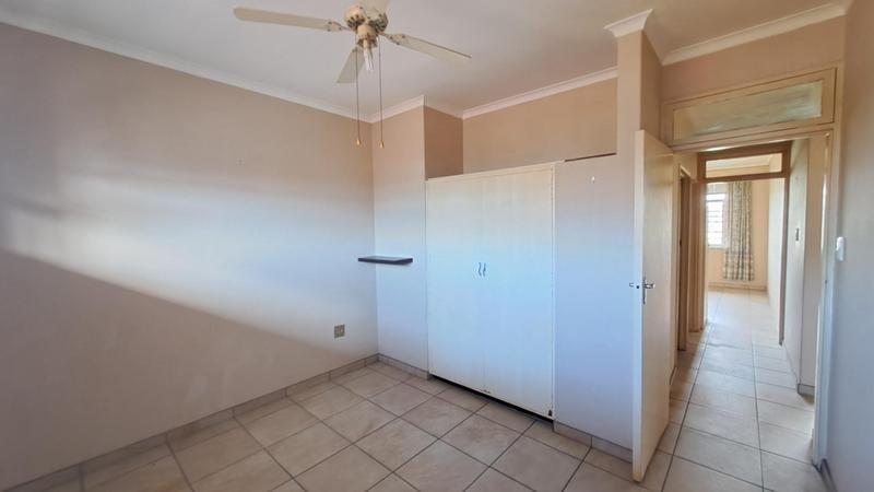 To Let 2 Bedroom Property for Rent in Amanzimtoti KwaZulu-Natal