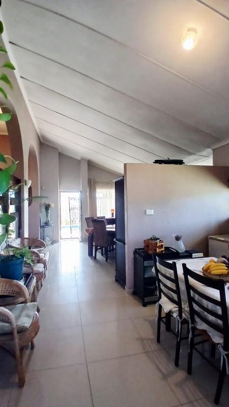 3 Bedroom Property for Sale in Woodhaven KwaZulu-Natal