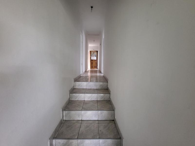 3 Bedroom Property for Sale in Dawncrest KwaZulu-Natal