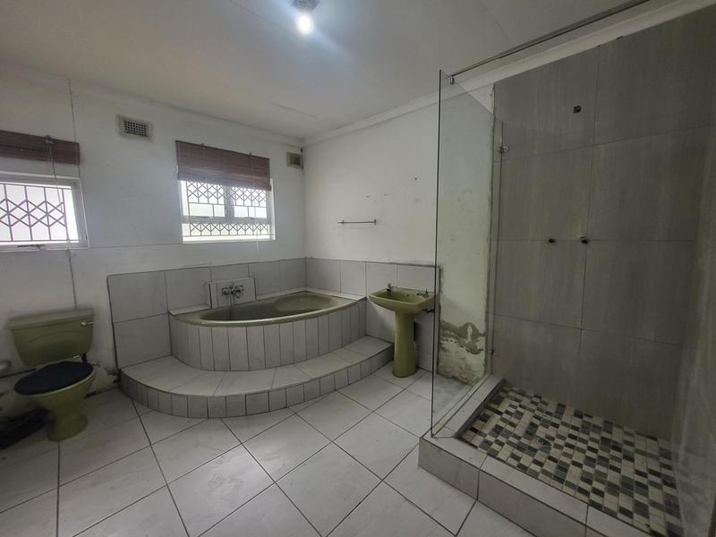 3 Bedroom Property for Sale in Dawncrest KwaZulu-Natal