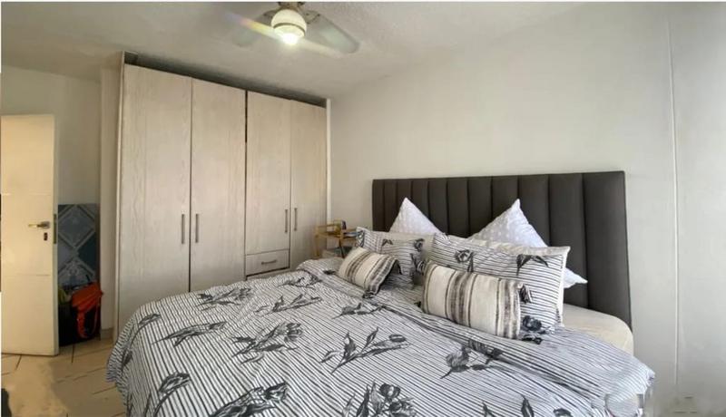 2 Bedroom Property for Sale in Glenwood KwaZulu-Natal