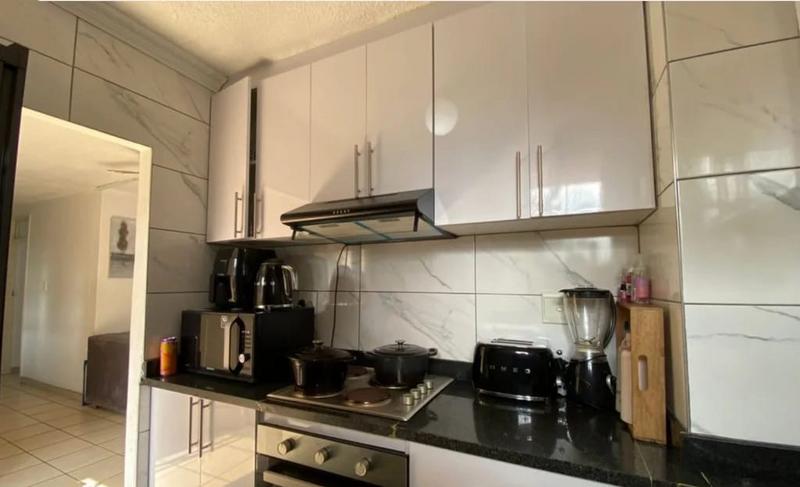 2 Bedroom Property for Sale in Glenwood KwaZulu-Natal