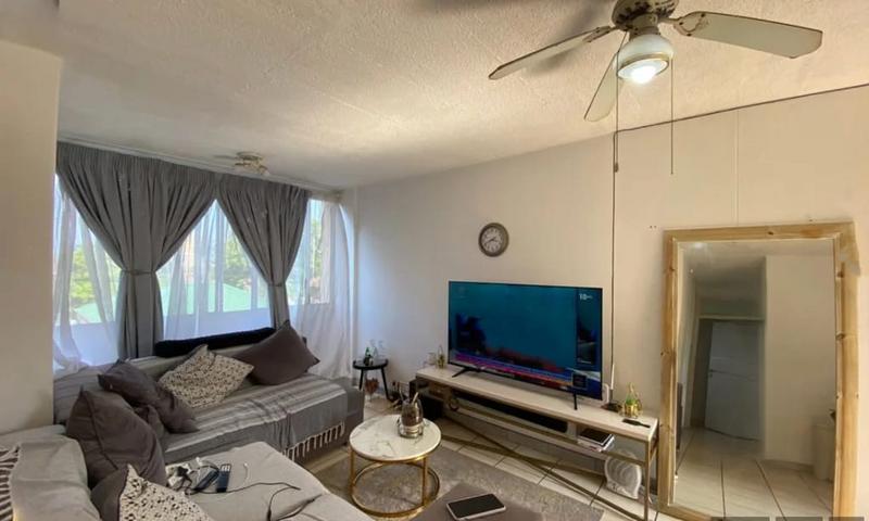 2 Bedroom Property for Sale in Glenwood KwaZulu-Natal