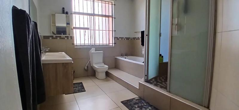 3 Bedroom Property for Sale in South Beach KwaZulu-Natal