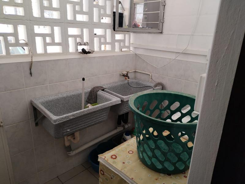 2 Bedroom Property for Sale in Margate Beach KwaZulu-Natal