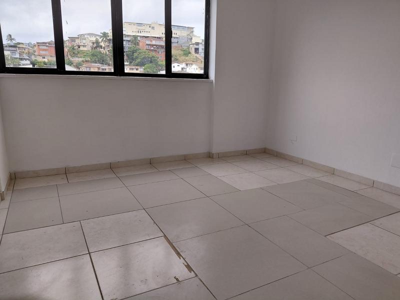 To Let 1 Bedroom Property for Rent in Overport KwaZulu-Natal