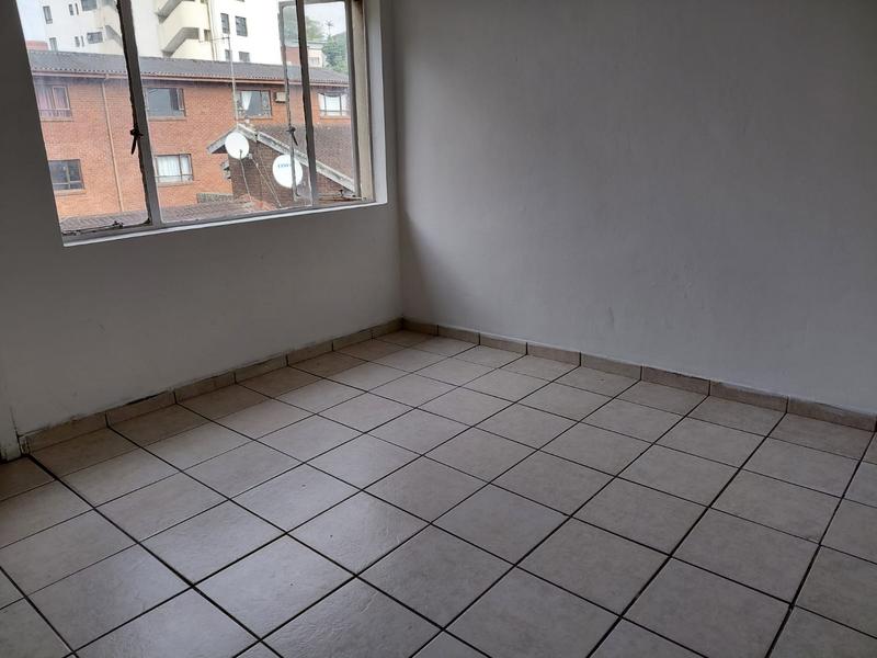 To Let 1 Bedroom Property for Rent in Overport KwaZulu-Natal