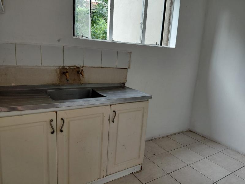 To Let 1 Bedroom Property for Rent in Overport KwaZulu-Natal