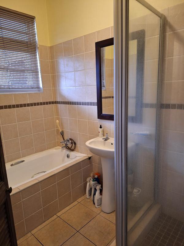 1 Bedroom Property for Sale in Glenwood KwaZulu-Natal