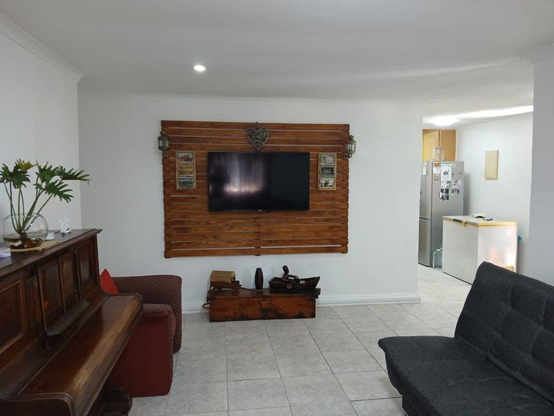 3 Bedroom Property for Sale in Escombe KwaZulu-Natal