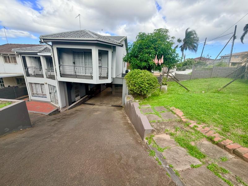 3 Bedroom Property for Sale in Havenside KwaZulu-Natal