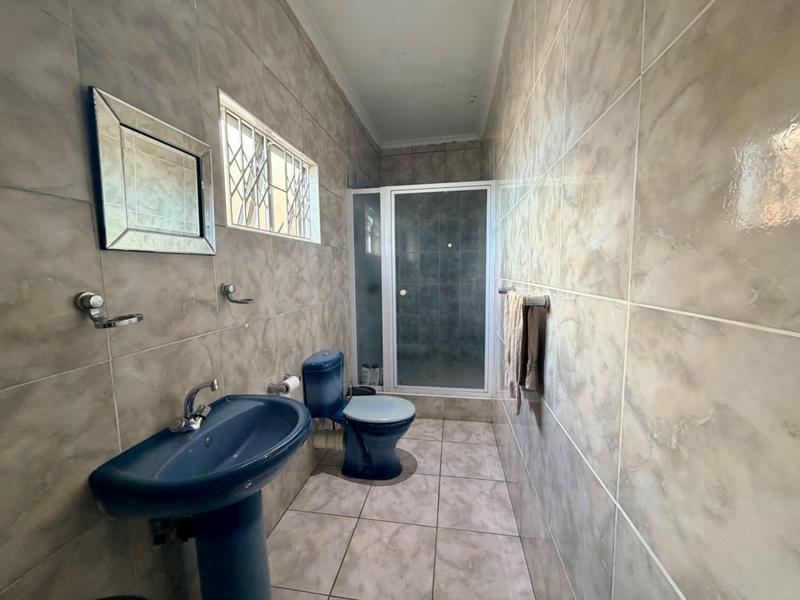 3 Bedroom Property for Sale in Havenside KwaZulu-Natal