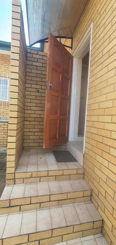 To Let 3 Bedroom Property for Rent in Lennoxton KwaZulu-Natal
