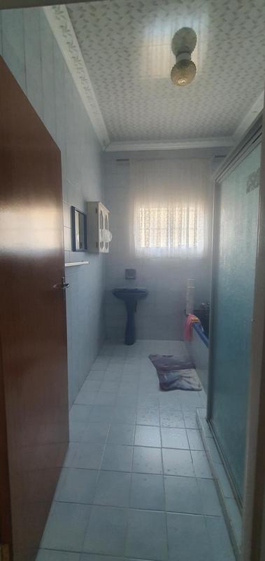 To Let 3 Bedroom Property for Rent in Lennoxton KwaZulu-Natal
