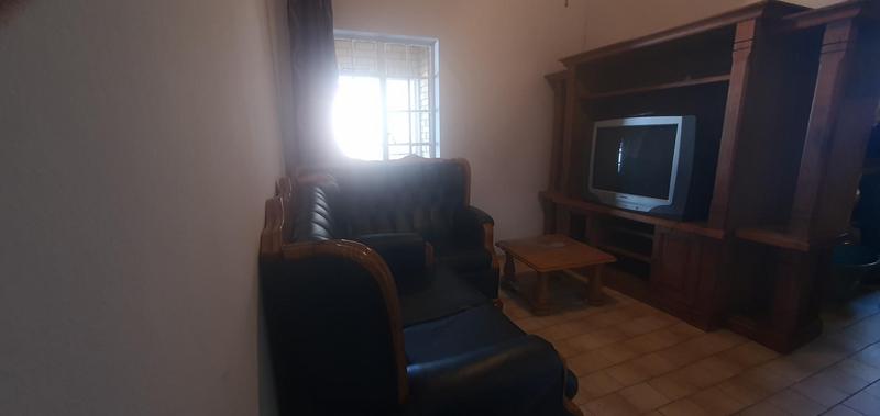 To Let 3 Bedroom Property for Rent in Lennoxton KwaZulu-Natal