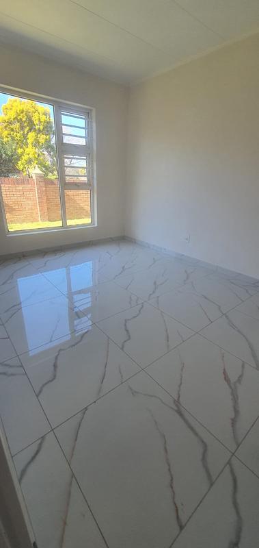 4 Bedroom Property for Sale in Aviary Hill KwaZulu-Natal