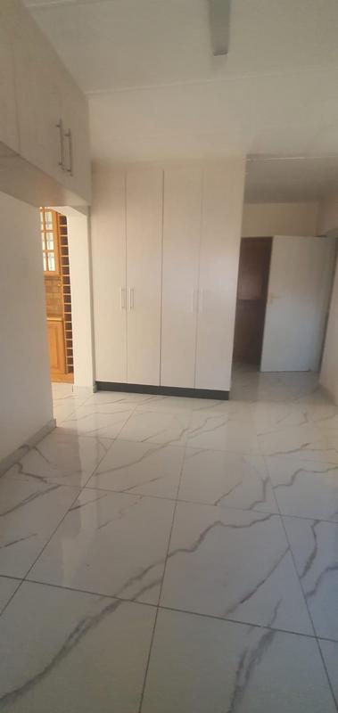 4 Bedroom Property for Sale in Aviary Hill KwaZulu-Natal