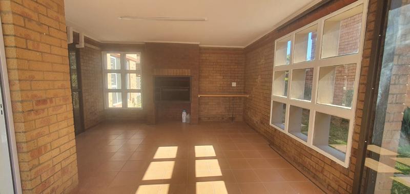 4 Bedroom Property for Sale in Aviary Hill KwaZulu-Natal