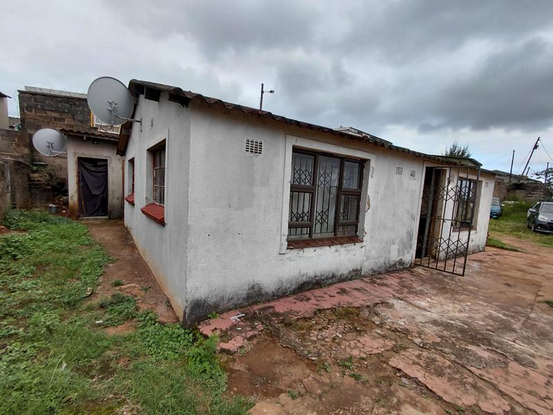 To Let 2 Bedroom Property for Rent in Umlazi KwaZulu-Natal