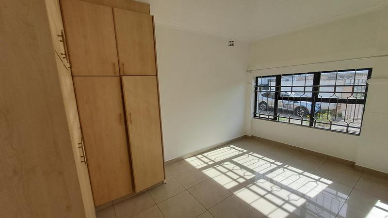 To Let 2 Bedroom Property for Rent in Overport KwaZulu-Natal