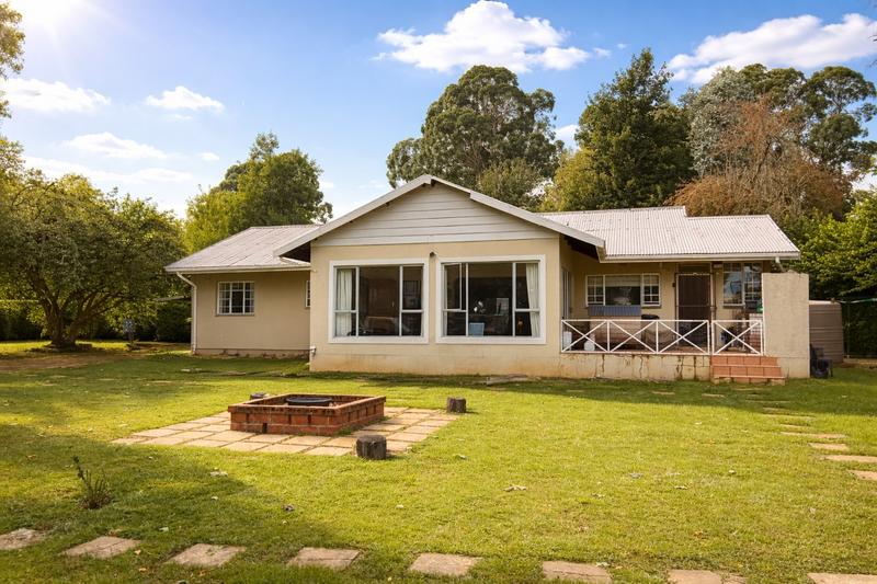 4 Bedroom Property for Sale in Himeville KwaZulu-Natal