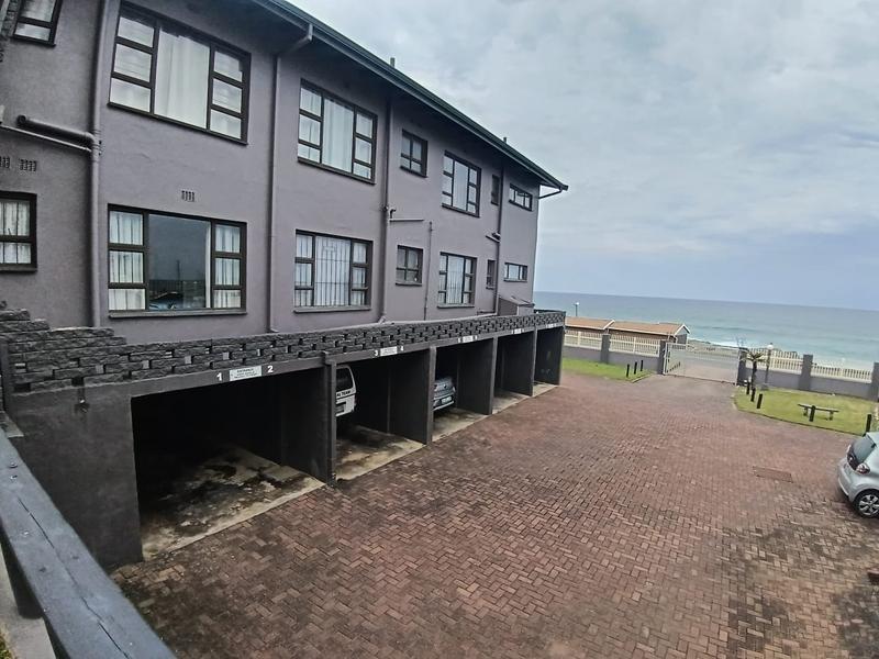 2 Bedroom Property for Sale in Manaba Beach KwaZulu-Natal