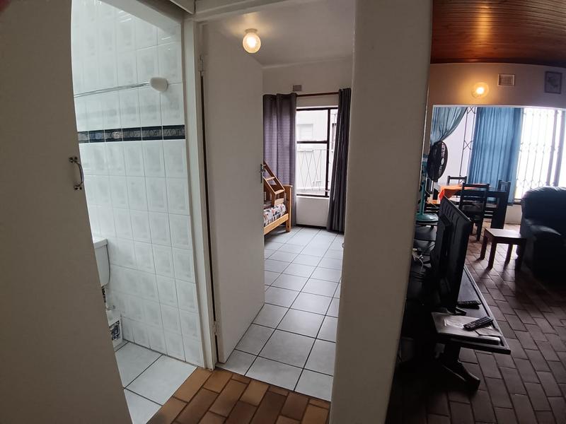 2 Bedroom Property for Sale in Manaba Beach KwaZulu-Natal