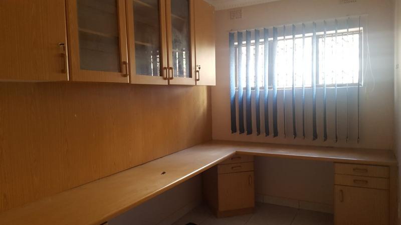 To Let 3 Bedroom Property for Rent in Reservoir Hills KwaZulu-Natal