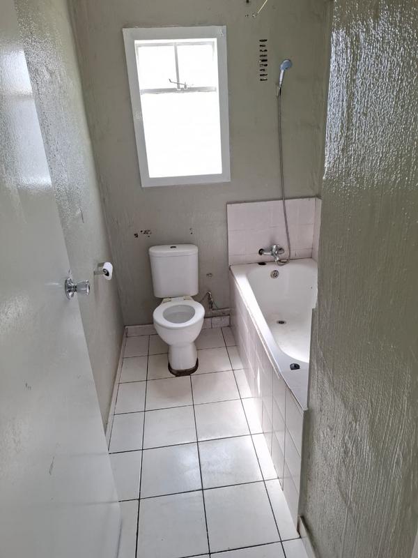 2 Bedroom Property for Sale in Newlands East KwaZulu-Natal