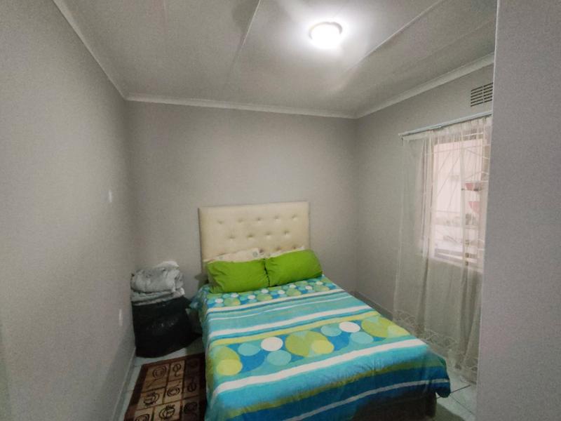 5 Bedroom Property for Sale in New Dawn Park KwaZulu-Natal