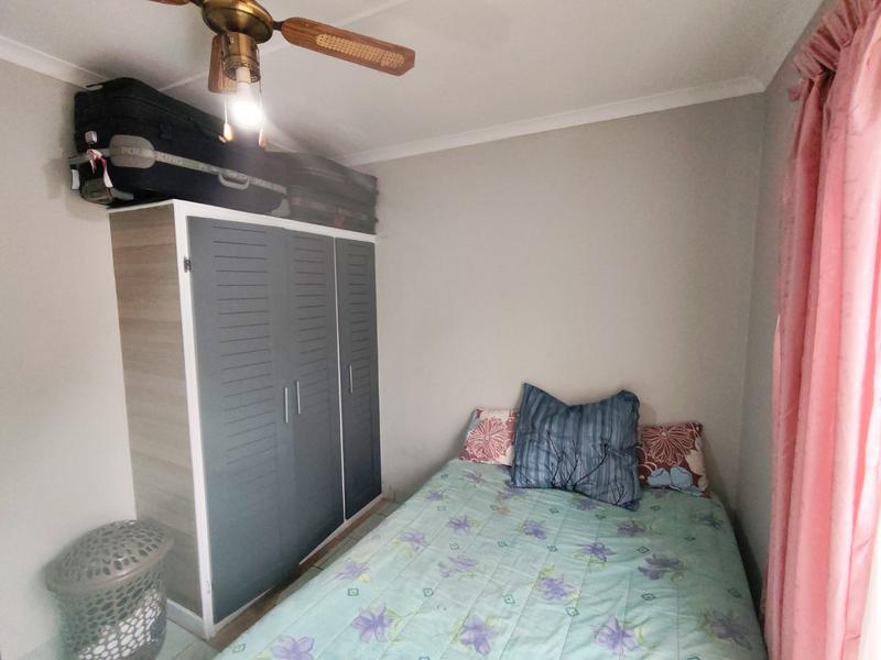 5 Bedroom Property for Sale in New Dawn Park KwaZulu-Natal