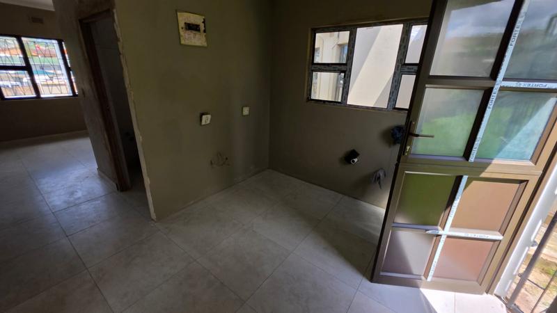 To Let 1 Bedroom Property for Rent in Crossmoor KwaZulu-Natal