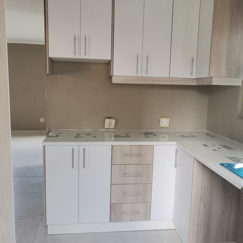 To Let 1 Bedroom Property for Rent in Crossmoor KwaZulu-Natal
