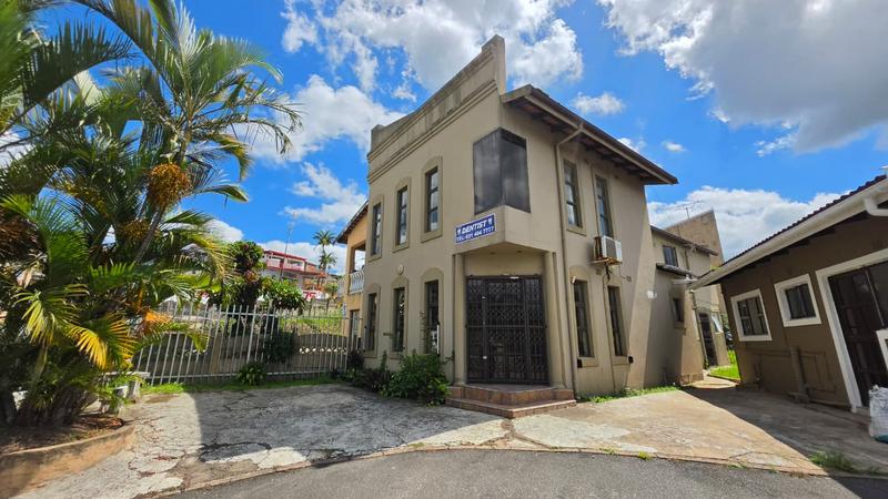 To Let Commercial Property for Rent in Crossmoor KwaZulu-Natal