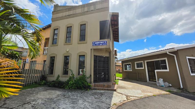 To Let Commercial Property for Rent in Crossmoor KwaZulu-Natal