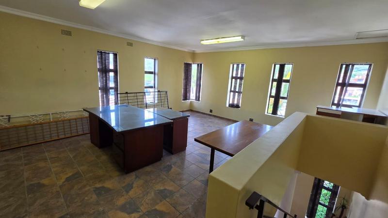 To Let Commercial Property for Rent in Crossmoor KwaZulu-Natal
