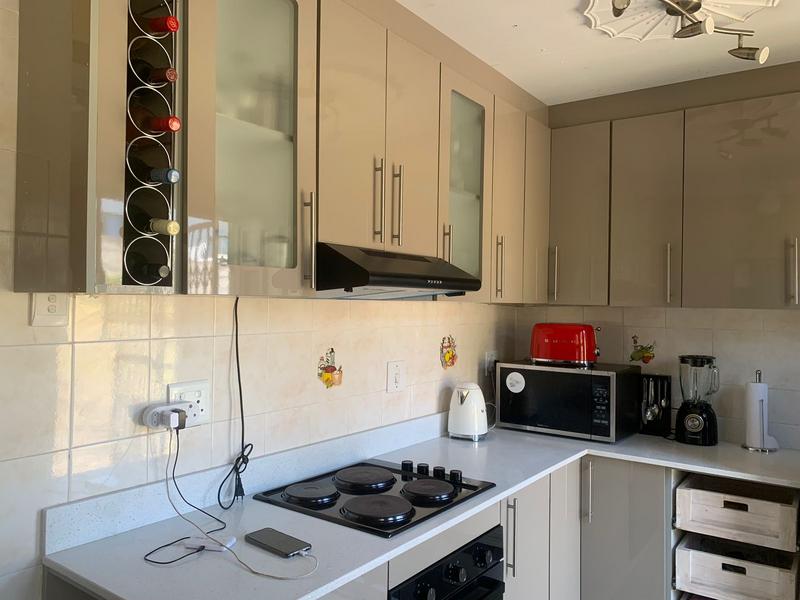 To Let 3 Bedroom Property for Rent in Sea View KwaZulu-Natal