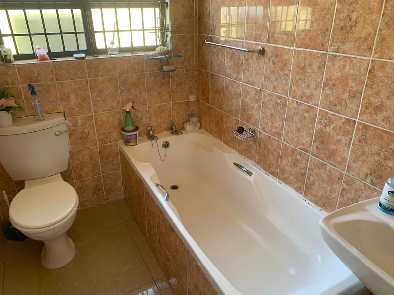 To Let 3 Bedroom Property for Rent in Sea View KwaZulu-Natal