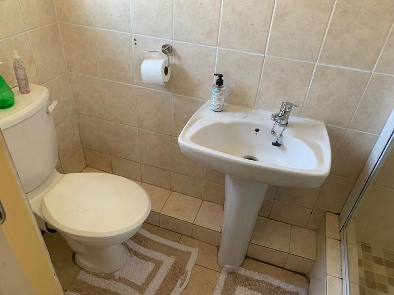 To Let 3 Bedroom Property for Rent in Sea View KwaZulu-Natal