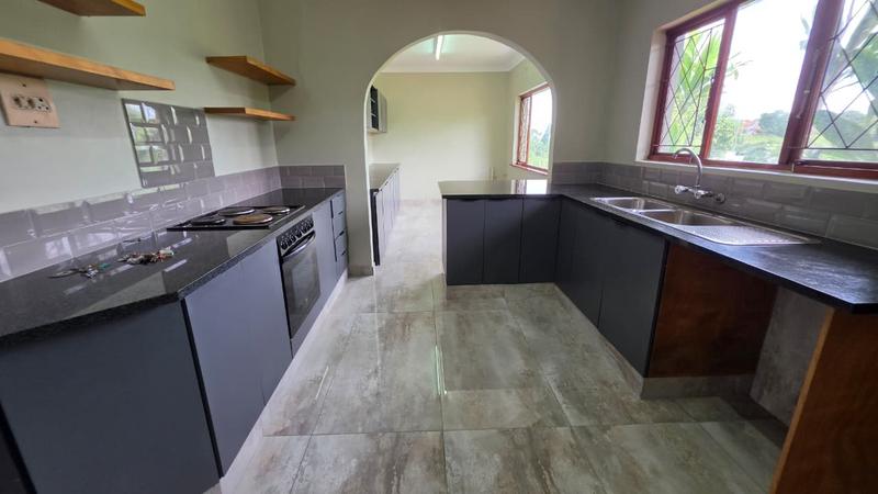 To Let 5 Bedroom Property for Rent in Malvern KwaZulu-Natal