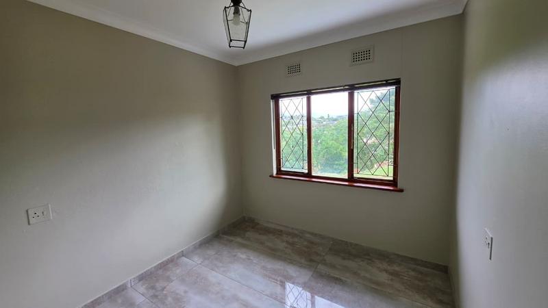 To Let 5 Bedroom Property for Rent in Malvern KwaZulu-Natal