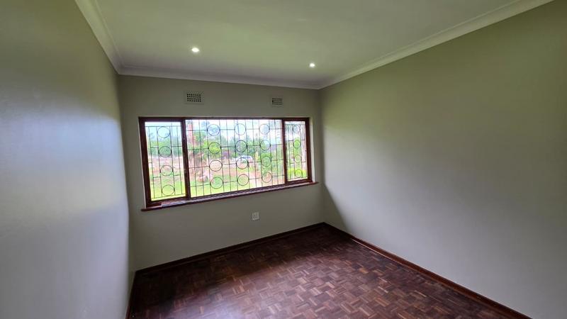 To Let 5 Bedroom Property for Rent in Malvern KwaZulu-Natal