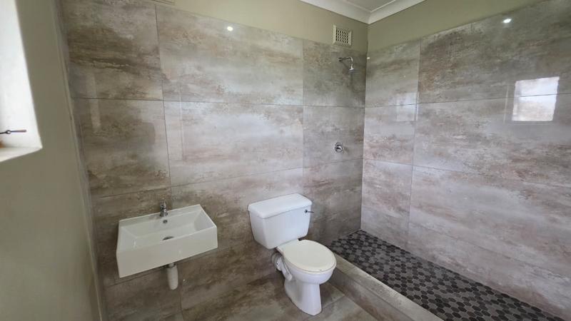 To Let 5 Bedroom Property for Rent in Malvern KwaZulu-Natal