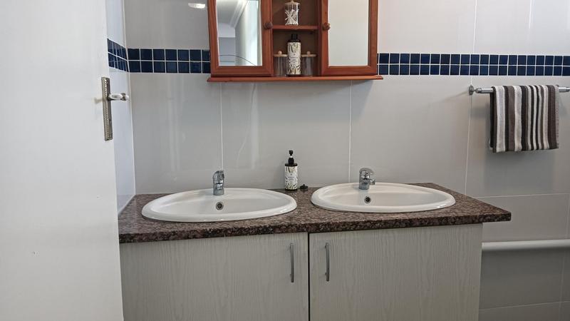 2 Bedroom Property for Sale in Pinetown KwaZulu-Natal