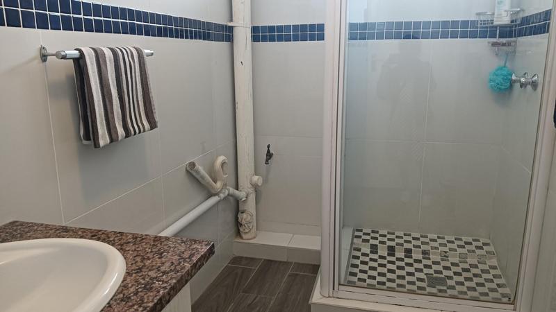 2 Bedroom Property for Sale in Pinetown KwaZulu-Natal