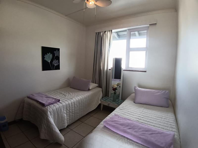 2 Bedroom Property for Sale in Manaba Beach KwaZulu-Natal