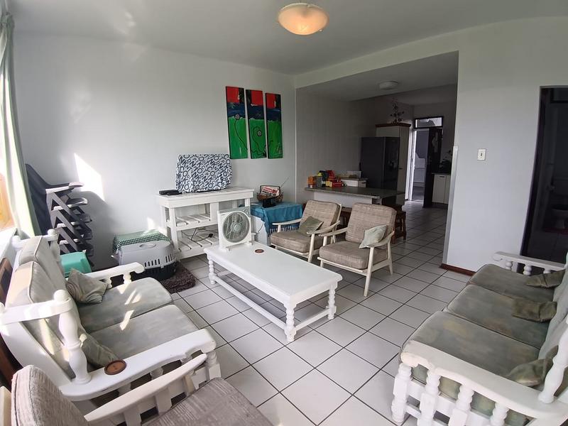 2 Bedroom Property for Sale in Uvongo Beach KwaZulu-Natal