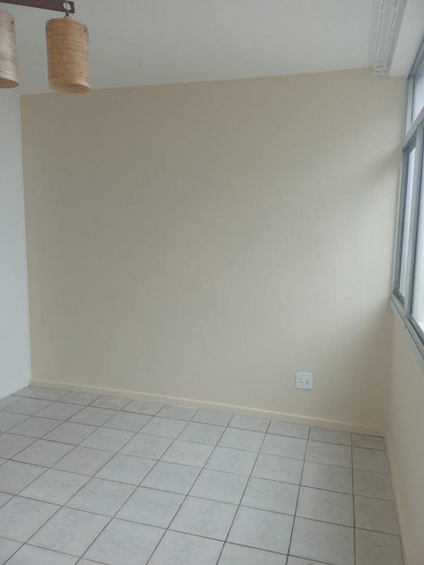 To Let 2 Bedroom Property for Rent in Amanzimtoti KwaZulu-Natal