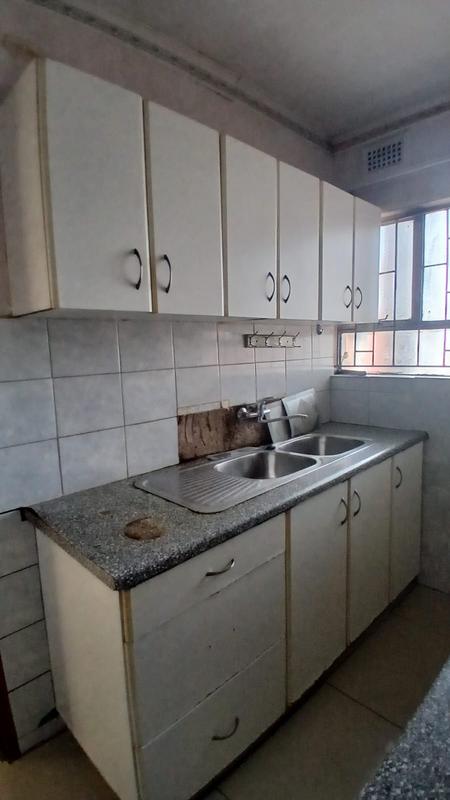 To Let 2 Bedroom Property for Rent in Montclair KwaZulu-Natal